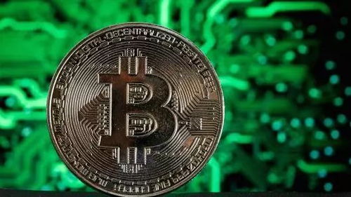 Bitcoin mining rig powered by renewable energy